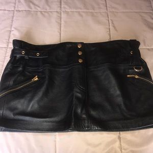 leather skirt